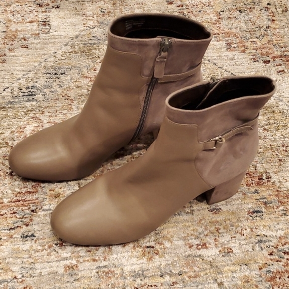 🦋 Cole Haan Amalie Bootie - Picture 11 of 12
